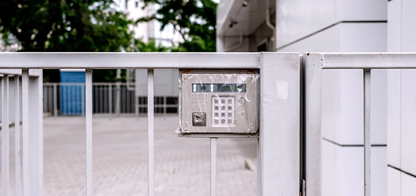 Gate Locks For Metal Gates in Rio del Mar, California